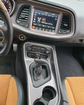 Dodge Challenger cena 178900 przebieg: 63000, rok produkcji 2020 z Rzeszów małe 497